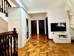 Phillips Avenue (D19), Terrace #574520161